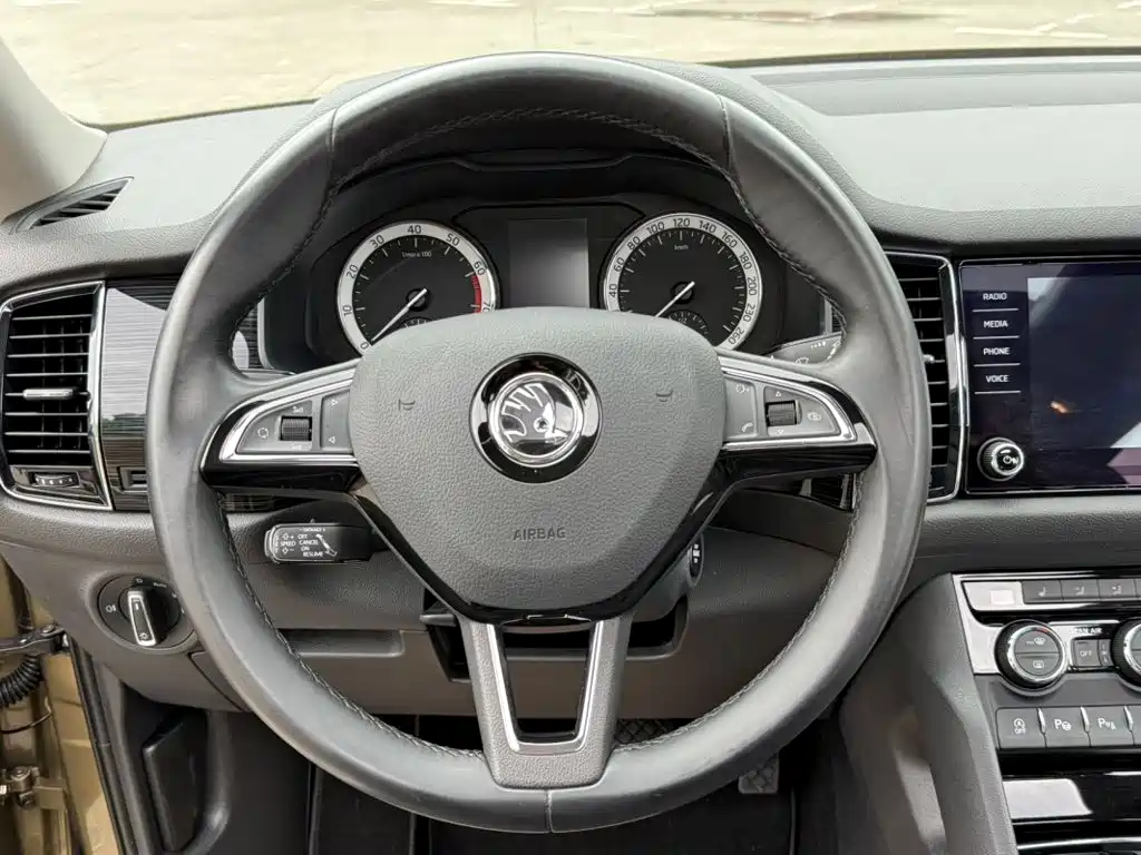 Skoda Kodiaq 2018 — фото 11