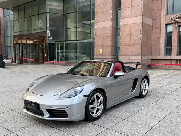 Porsche 718 2018