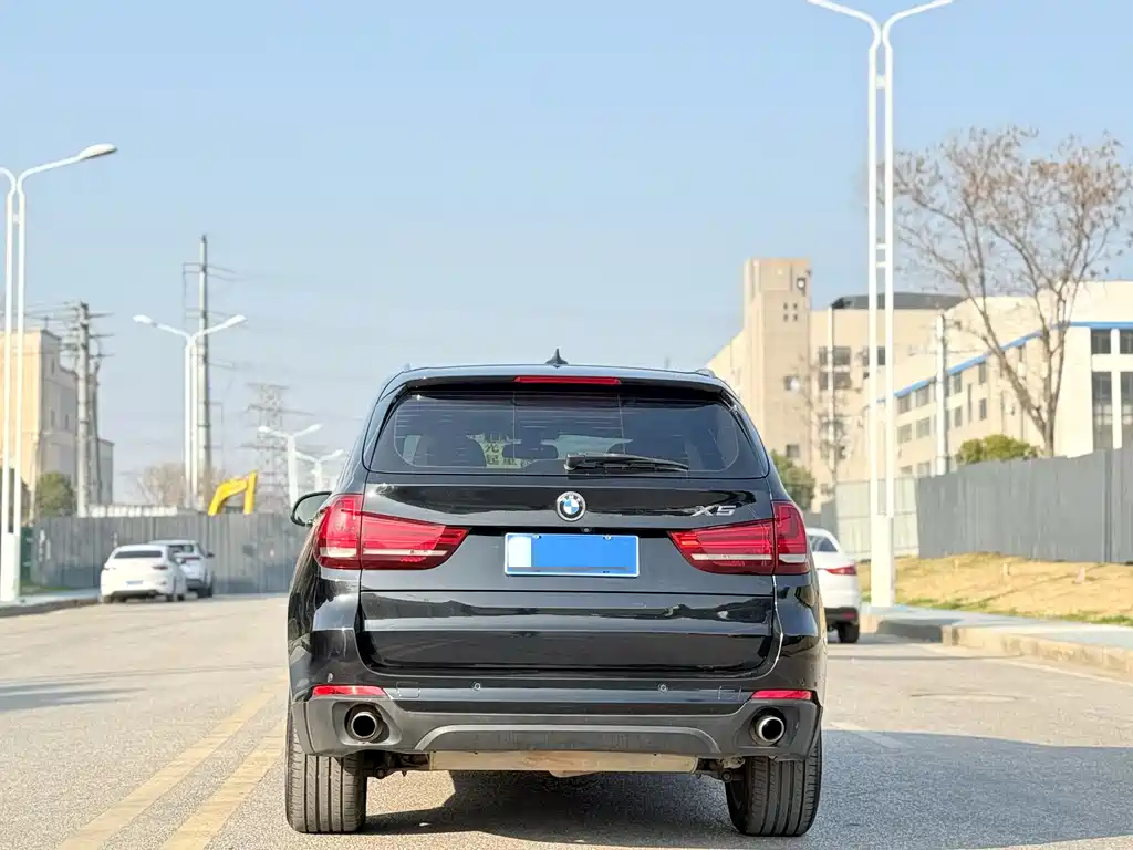 BMW X5 2015 — фото 6