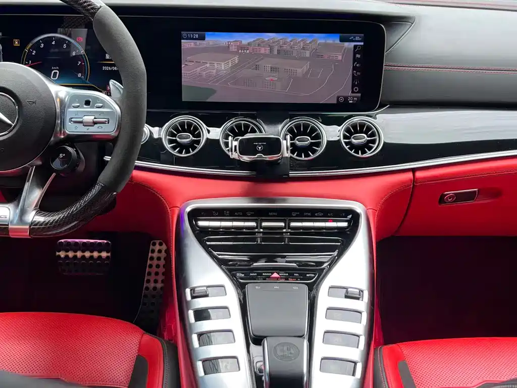 Mercedes-Benz AMG GT 2020 — фото 8