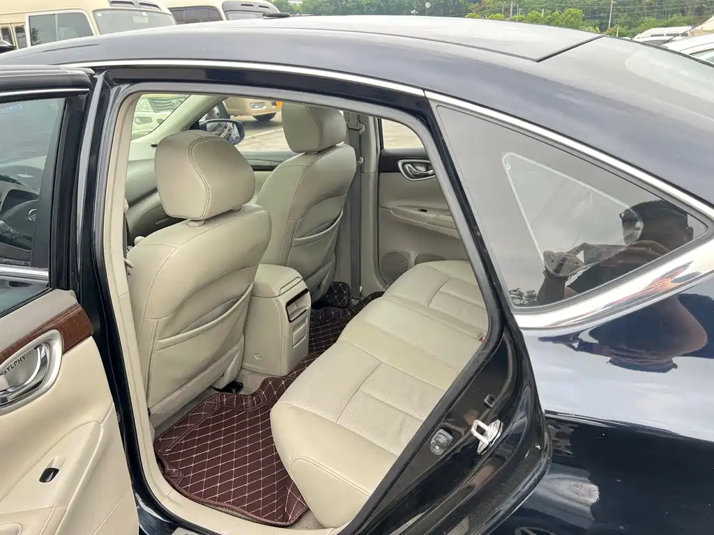 Nissan Sylphy 2014 — фото 12