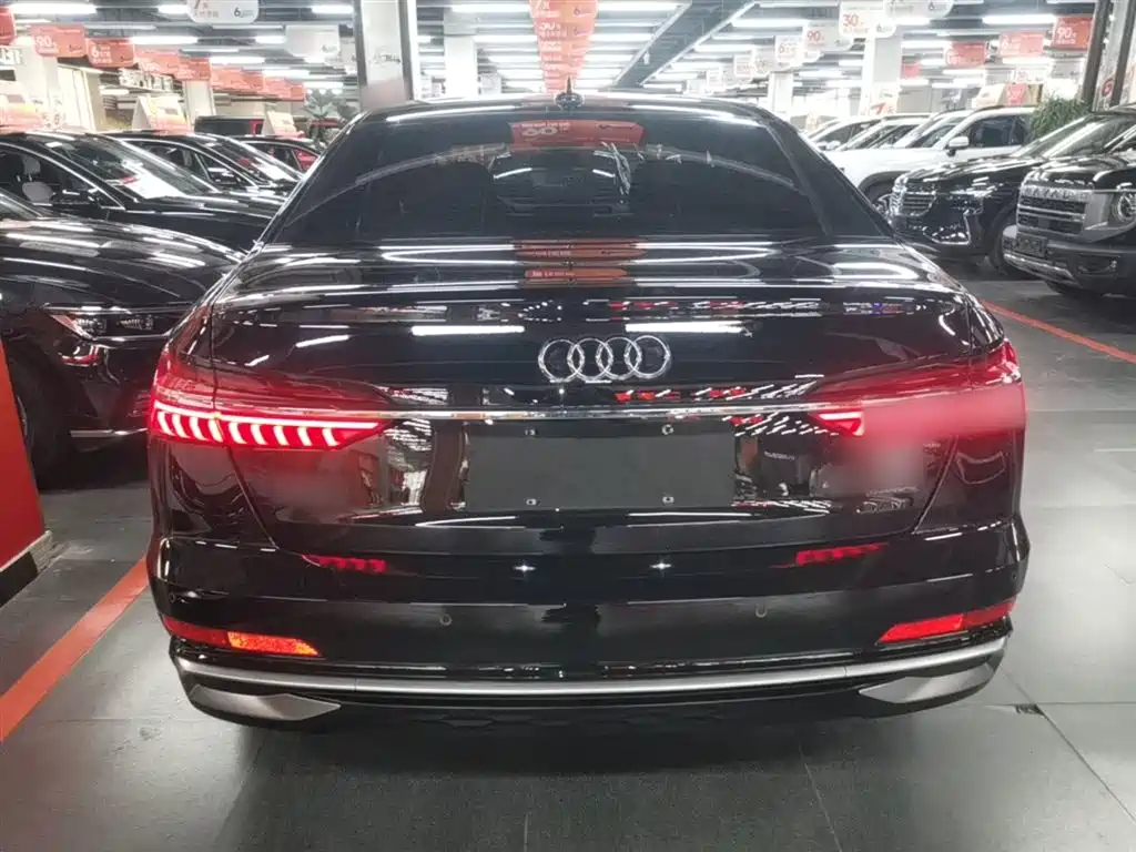 Audi A6L 2024 — фото 6