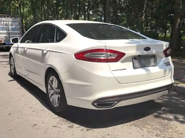 Ford Mondeo 2014