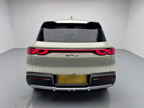 BYD Yuan UP 2025