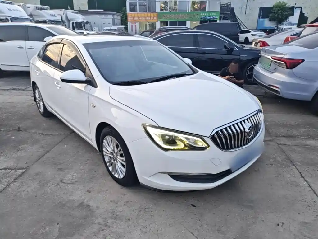 Buick Excelle 2016