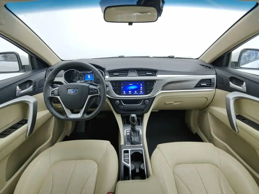 Geely Emgrand 2017
