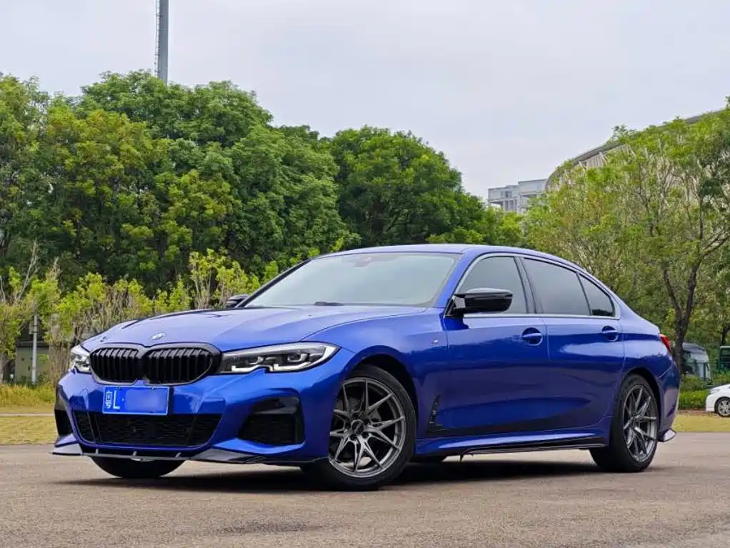BMW 3 Series 2021