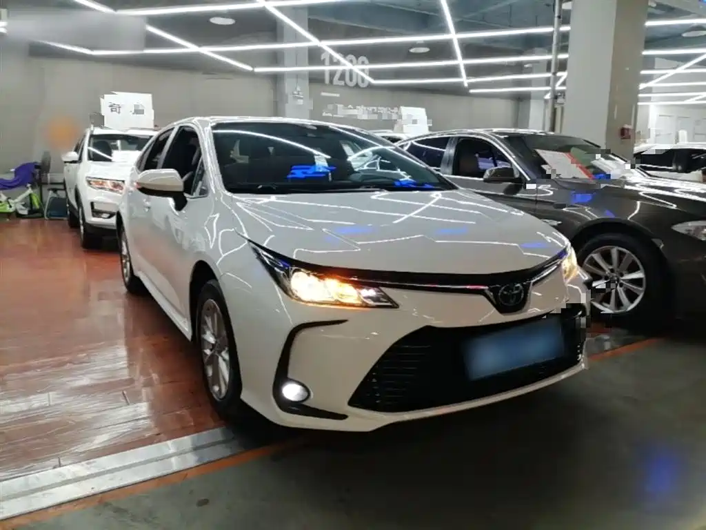 Toyota Corolla 2021 — фото 4