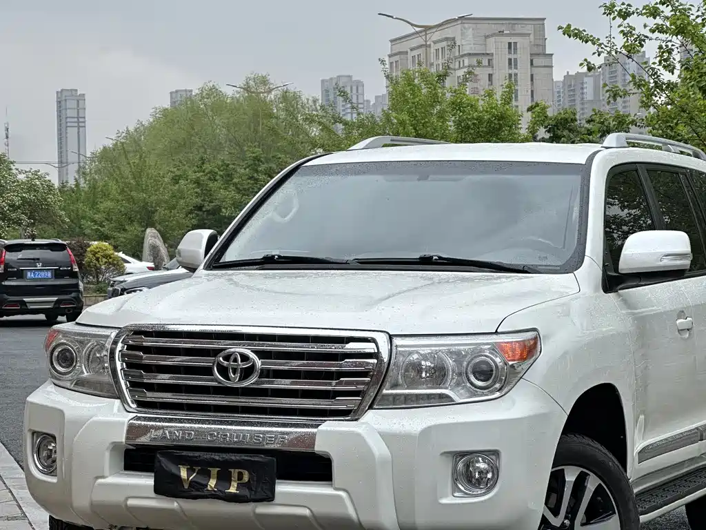 Toyota Land Cruiser 2016 — фото 6
