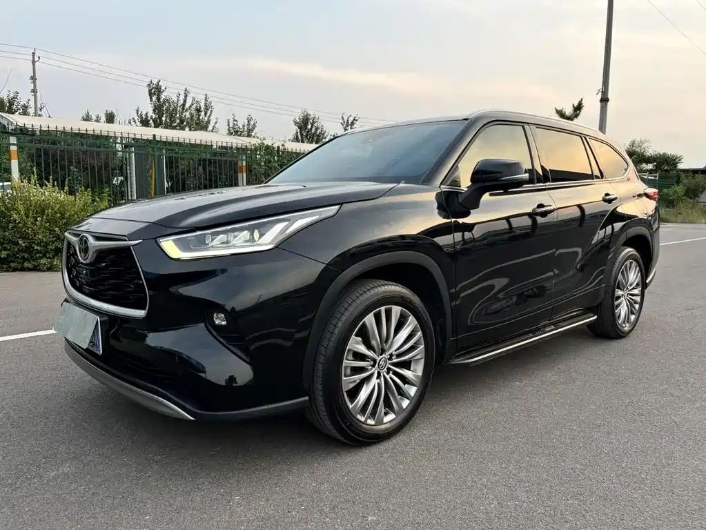 Toyota Highlander 2024