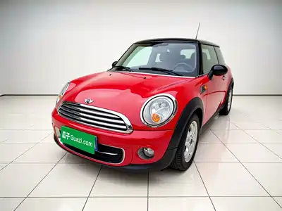 MINI MINI 2011