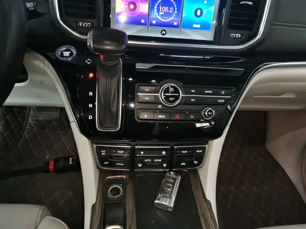 GAC Motor Trumpchi M8 2020 — фото 14