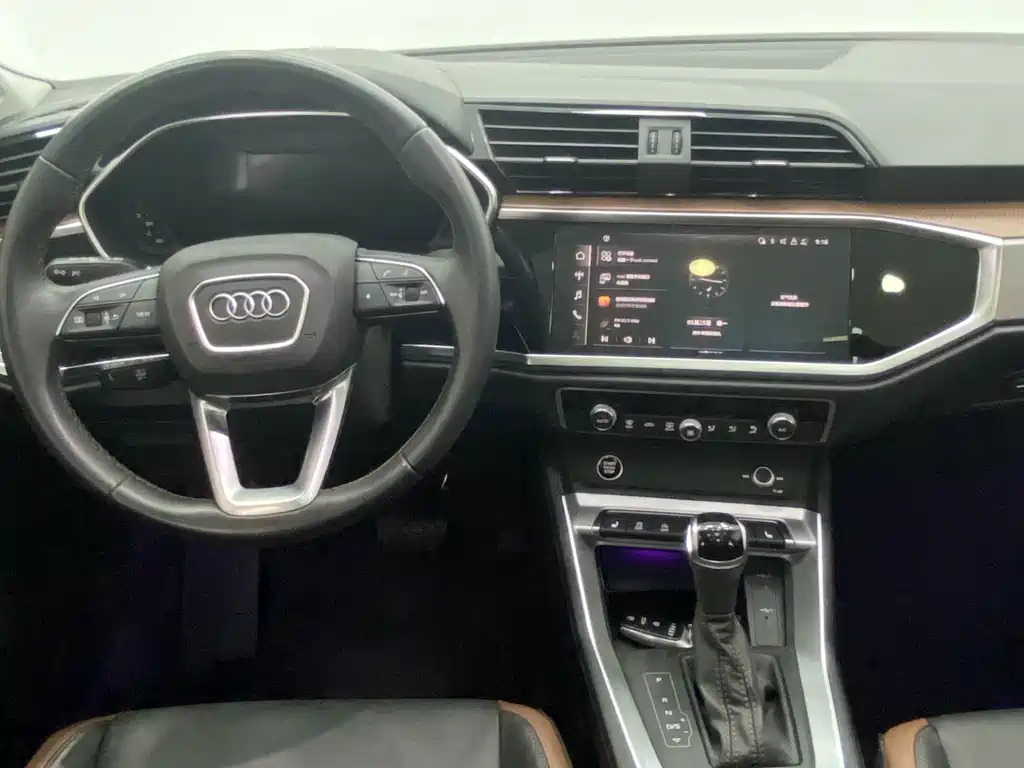 Audi Q3 2023 — фото 11