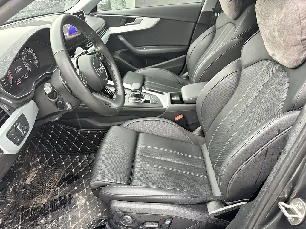 Audi A4L 2021