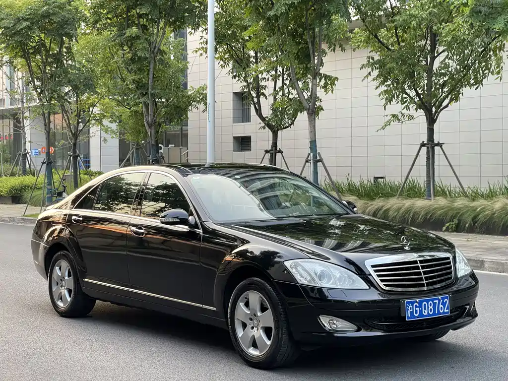 Mercedes-Benz S-Class 2008