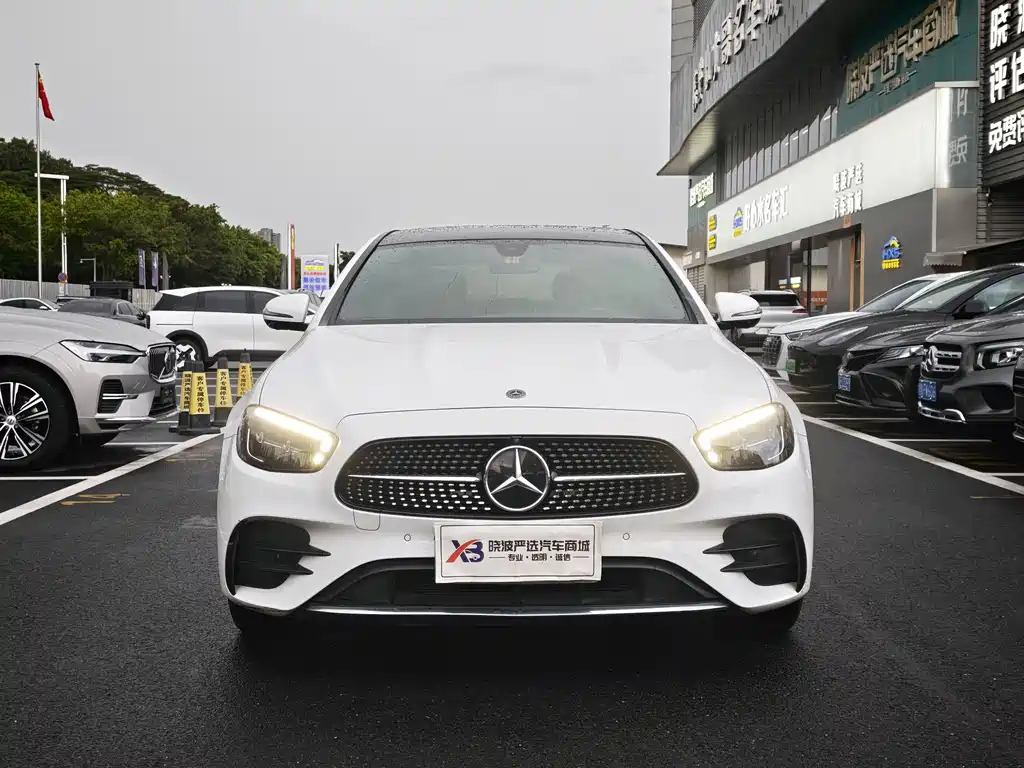 Mercedes-Benz E-Class 2021