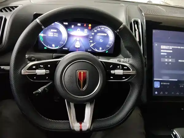 Hongqi HS3 PHEV 2024