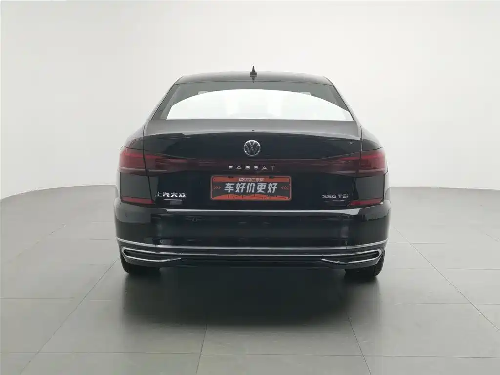 Volkswagen Passat 2023