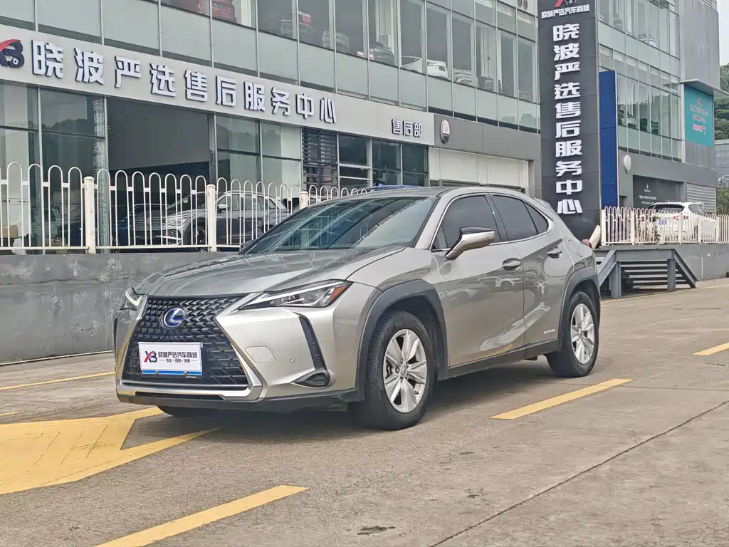 Lexus UX 2019
