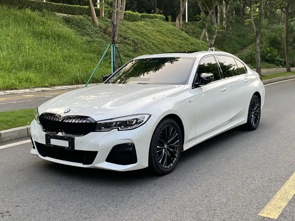 BMW 3 Series 2020
