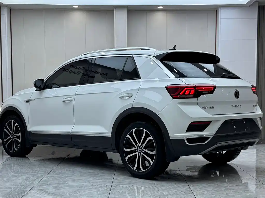 Volkswagen T-Roc 2022 — фото 6