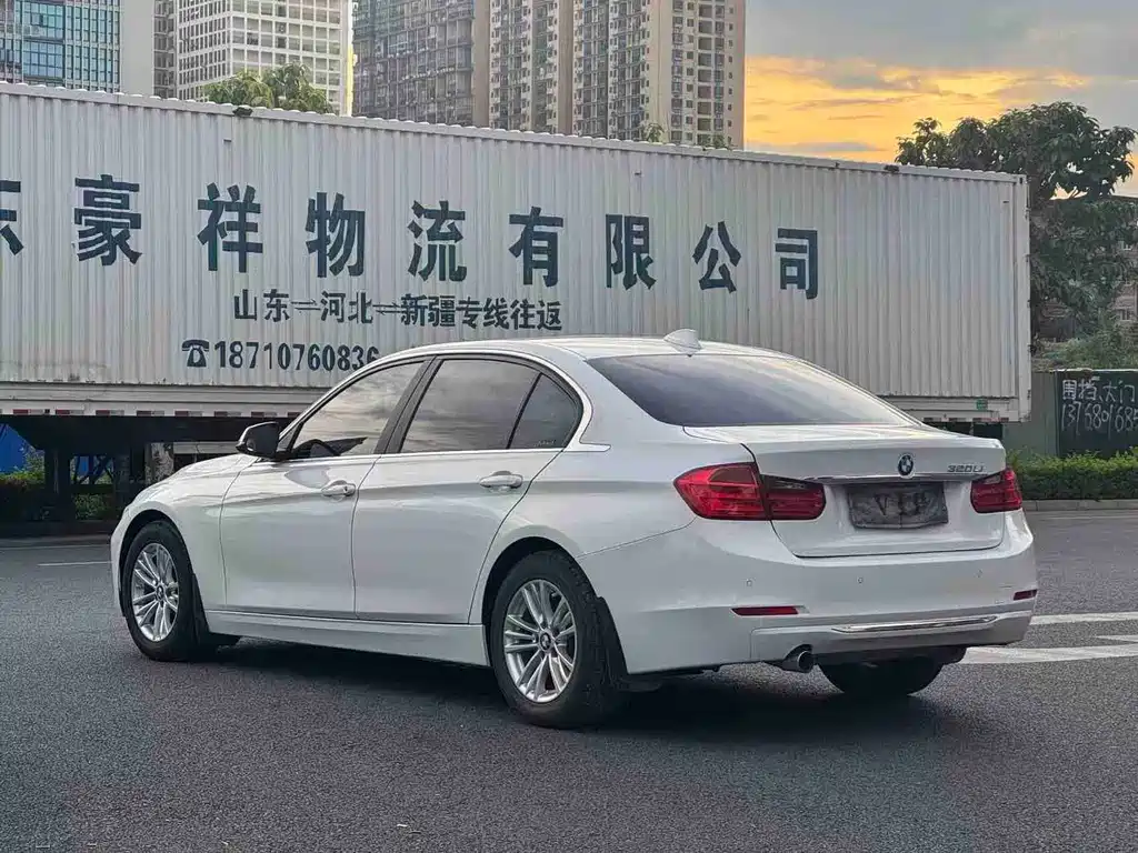 BMW 3 Series 2015