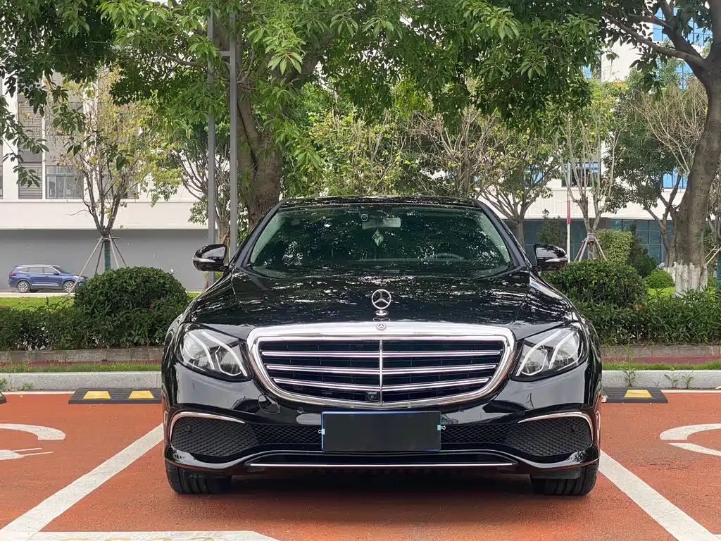 Mercedes-Benz E-Class 2018 — фото 2