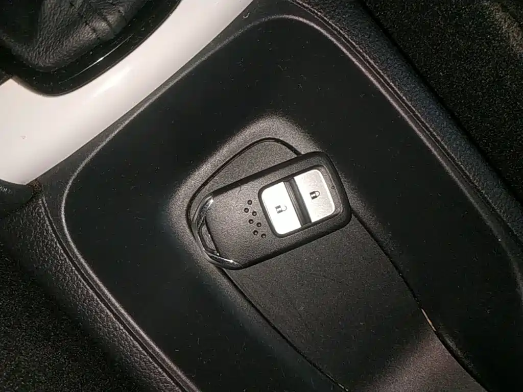 Honda Fit 2024 — фото 9