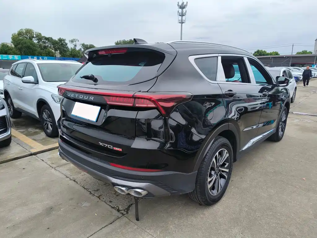 Jetour X70 PLUS 2020 — фото 17