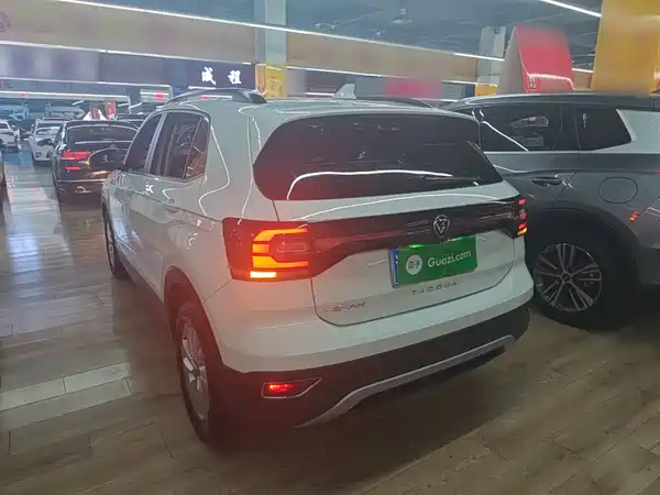 Volkswagen Tacqua 2021