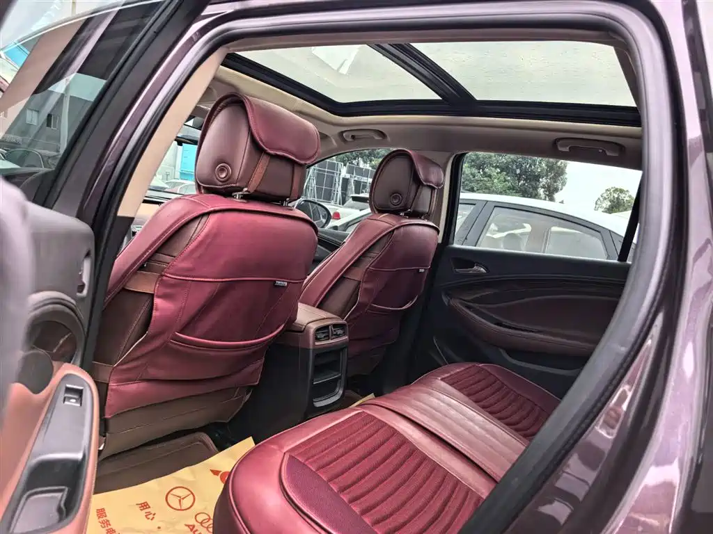 Buick Envision Plus 2016 — фото 8