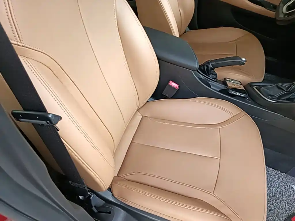 Buick Excelle 2018 — фото 25