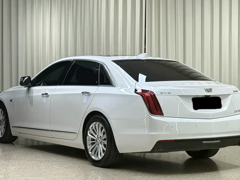 Cadillac CT6 2018 — фото 5