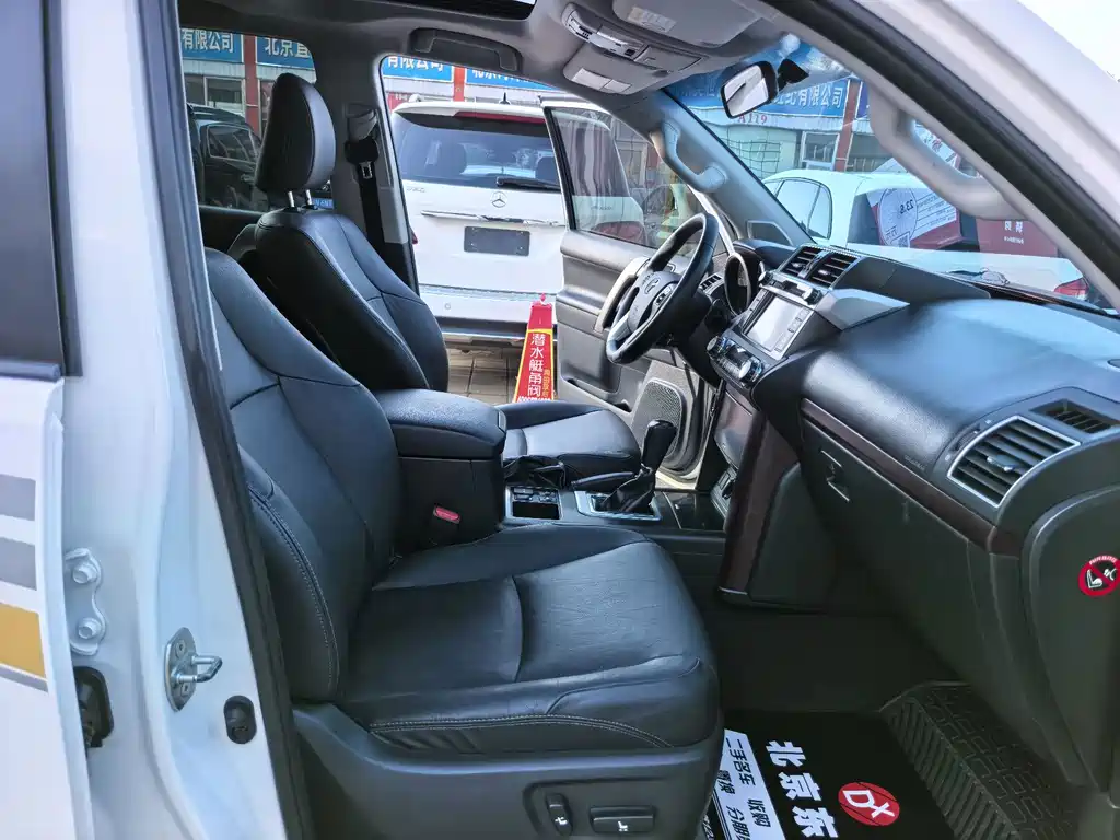 Toyota Prado 2014 — фото 17