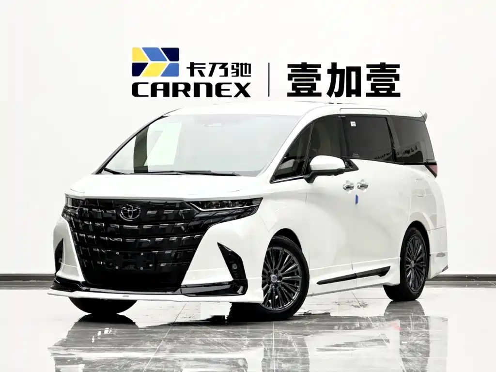 Toyota Alphard 2025 — фото 1