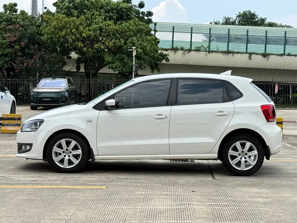 Volkswagen Polo 2013