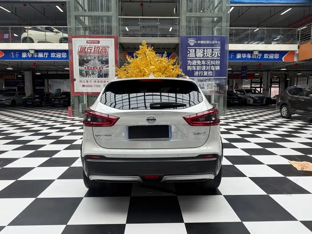 Nissan Qashqai 2021 — фото 4