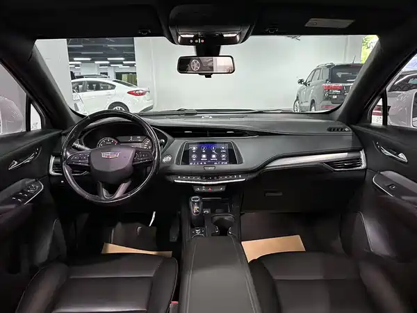 Cadillac XT4 2018