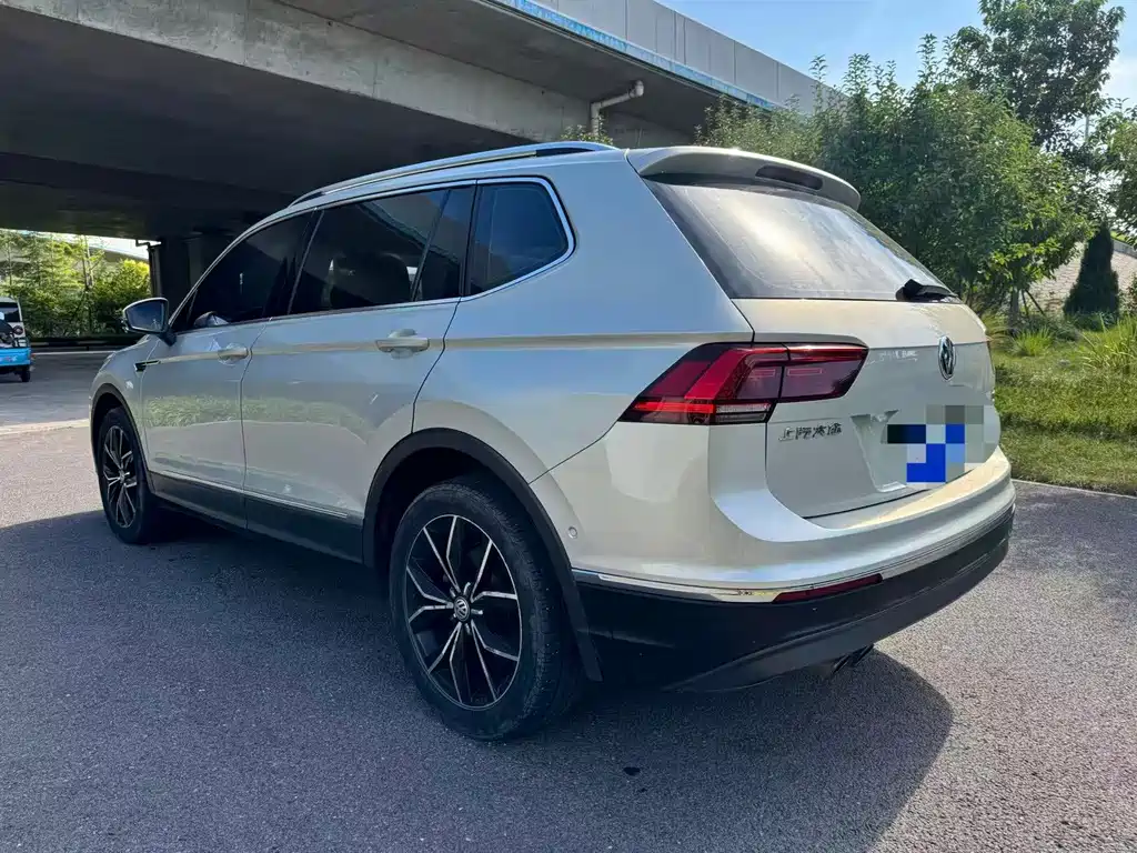 Volkswagen Tiguan L 2017