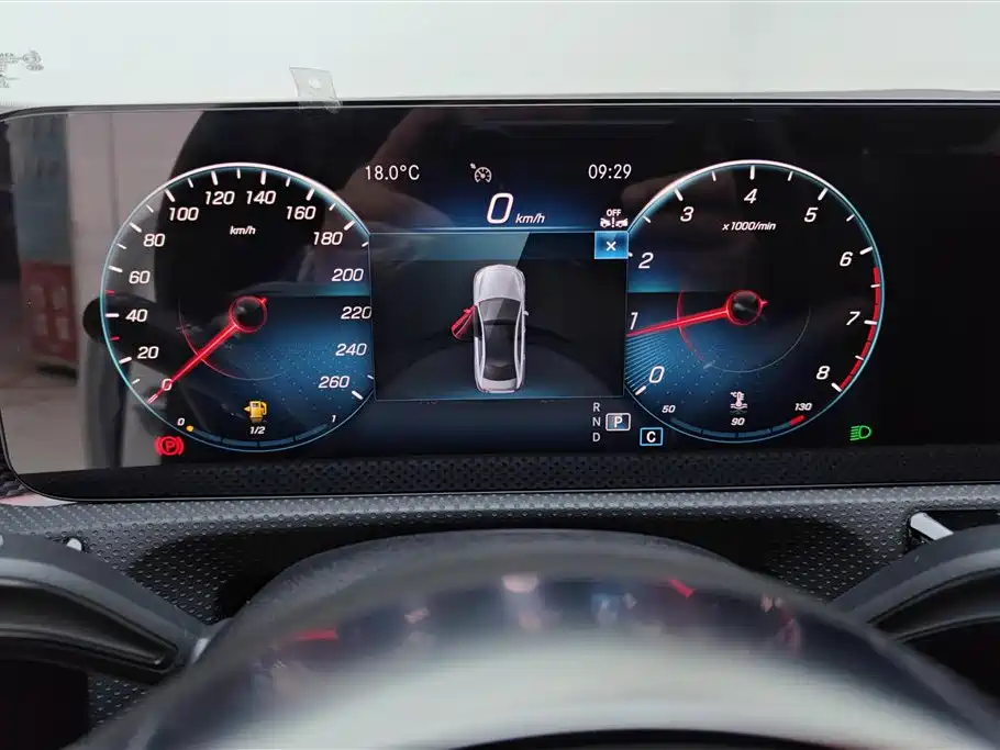 Mercedes-Benz A-Class 2023 — фото 14
