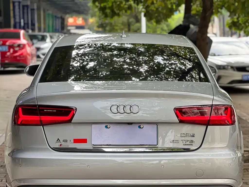 Audi A6L 2016