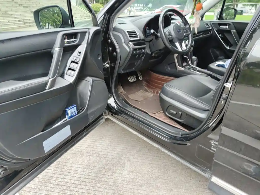 Subaru Forester 2018 — фото 14
