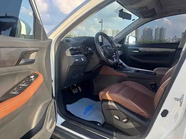 Geely Vision X6 2022