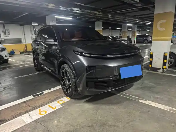 Li Auto L8 2023