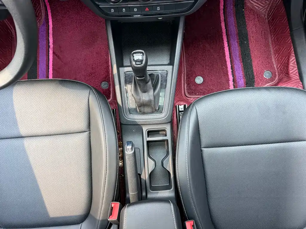 Skoda Kamiq 2022 — фото 13