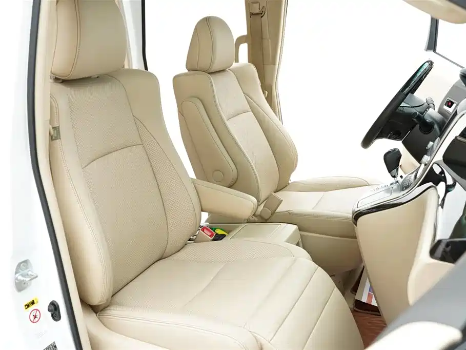 Toyota Alphard 2012 — фото 26