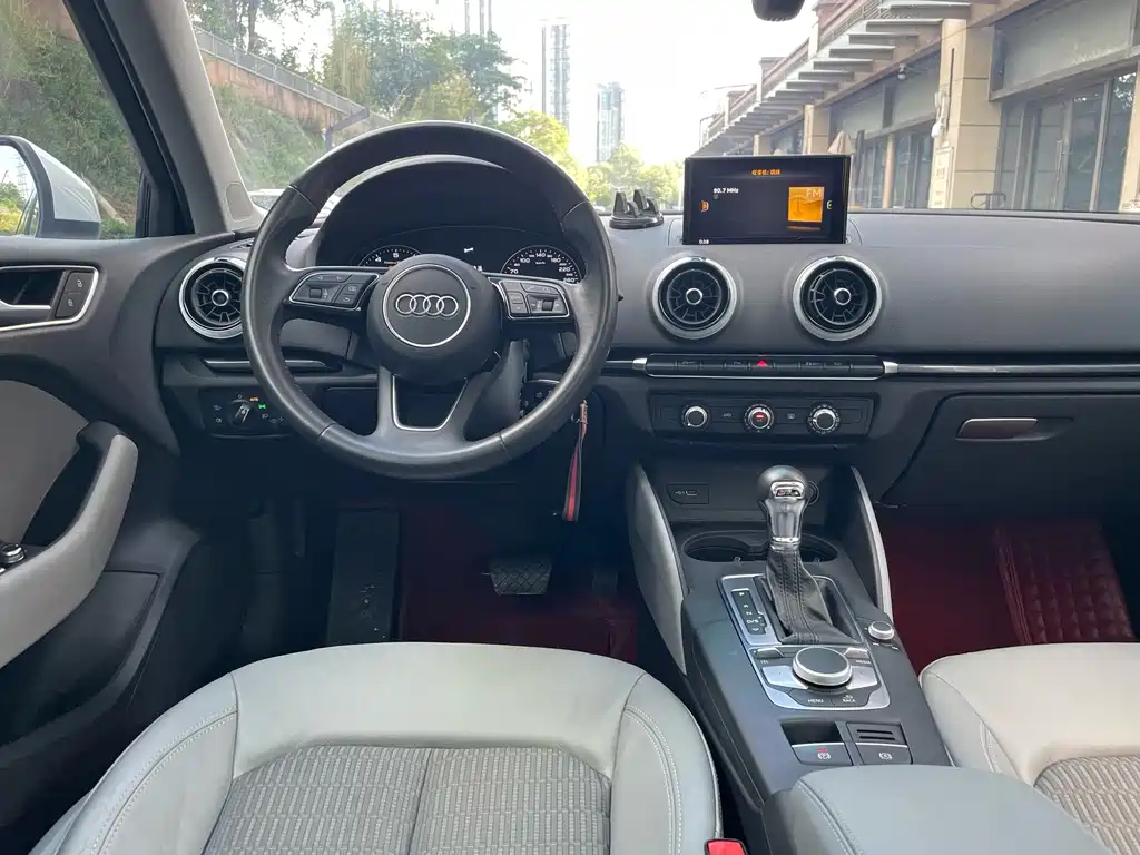 Audi A3 2020 — фото 15