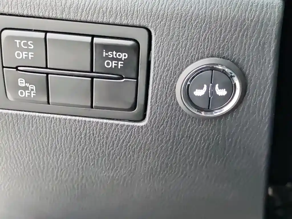 Mazda CX-4 2023 — фото 14