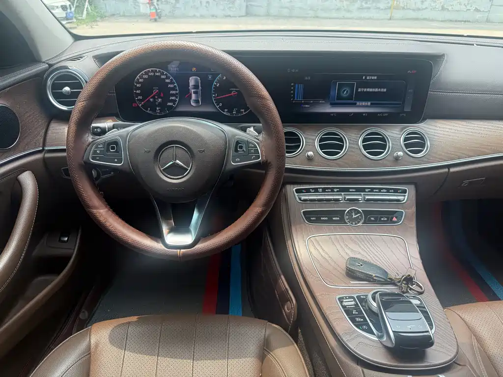 Mercedes-Benz E-Class 2018 — фото 8