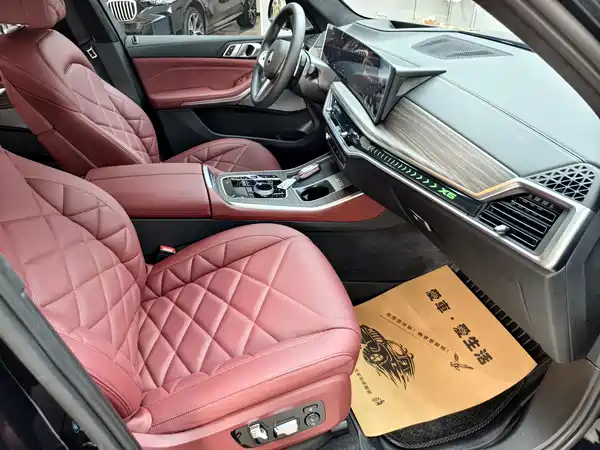 BMW X5 2025